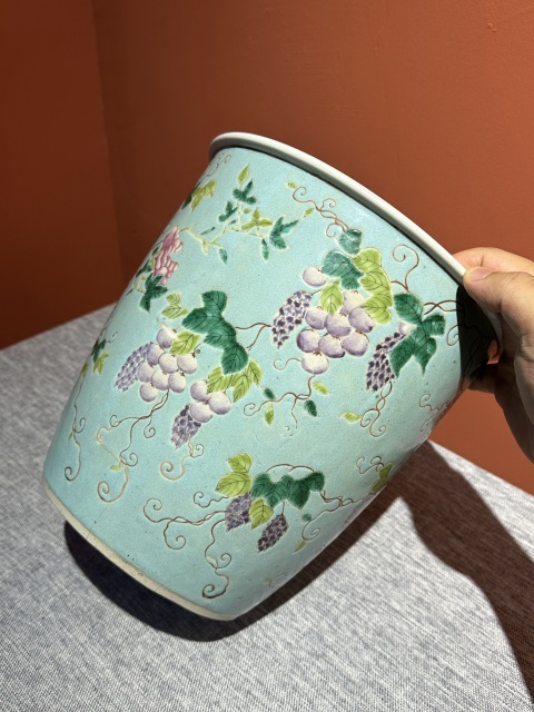 古玩陶瓷清代光緒綠地粉彩花鳥紋蘭花盆拍賣，當前價格35800元