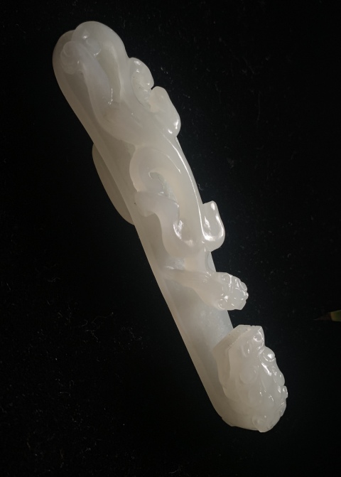 古玩玉器明代羊脂白級別大龍鉤拍賣，當前價格45000元