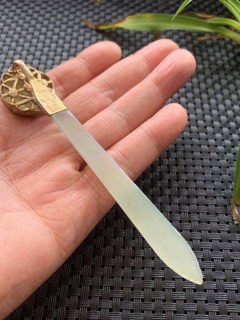 古玩玉器清代和田玉老包銀鎏金發(fā)簪拍賣(mài),當(dāng)前價(jià)格4200元