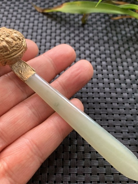 古玩玉器清代和田玉老包銀鎏金發(fā)簪拍賣(mài),當(dāng)前價(jià)格4200元