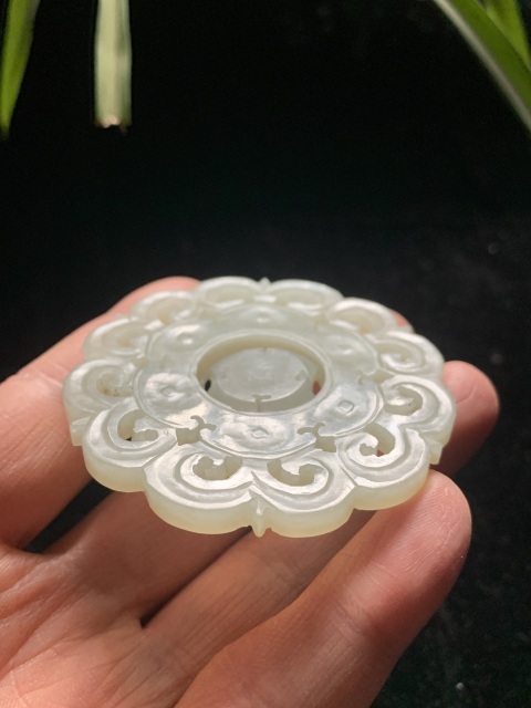 古玩玉器清代精美和田玉連心如意**牌子拍賣,當(dāng)前價格15000元