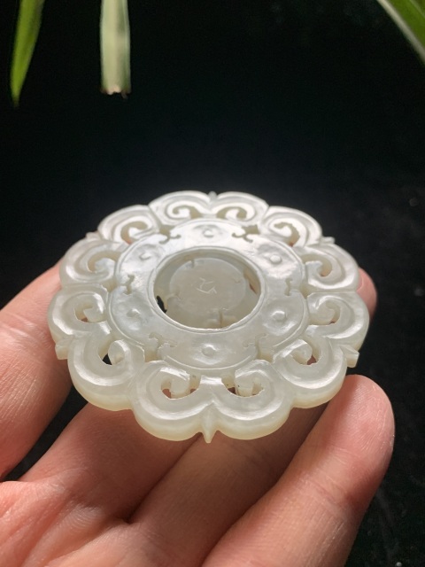 古玩玉器清代精美和田玉連心如意**牌子拍賣,當(dāng)前價格15000元