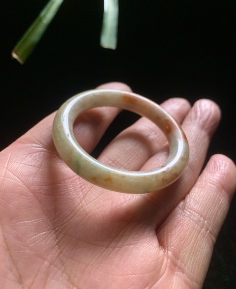 古玩玉器(一口價放漏)民國天然翡翠雕“翡翠環”拍賣,當前價格8800元