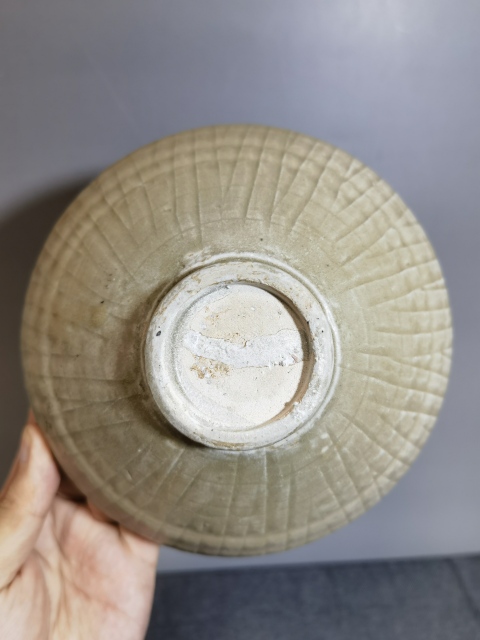 古玩陶瓷【刻花精美】北宋同安窯珠光青瓷刻花斗笠碗拍賣,當前價格0元