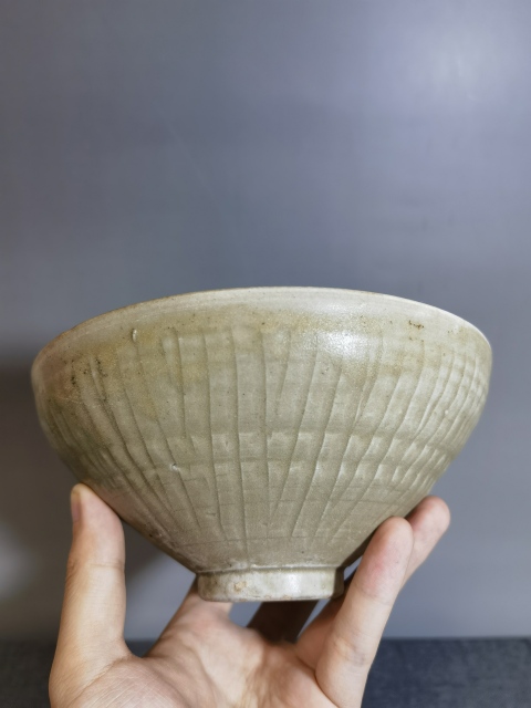 古玩陶瓷【刻花精美】北宋同安窯珠光青瓷刻花斗笠碗拍賣,當前價格0元