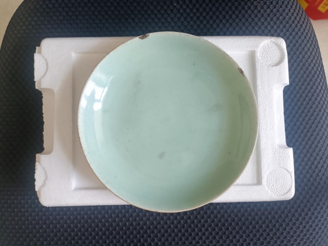 古玩陶瓷清中期豆青釉盤拍賣，當(dāng)前價(jià)格128元