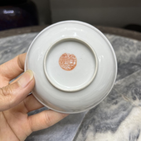 古玩陶瓷【望月樓】民國時期胭脂紅釉龍紋盤拍賣,當前價格300元