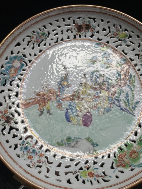 古玩陶瓷清雍正粉彩人物故事婁空臥盤拍賣，當(dāng)前價格28000元