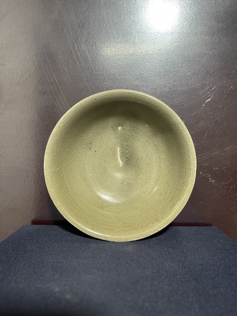 古玩陶瓷元代龍泉青釉碗拍賣，當前價格3850元