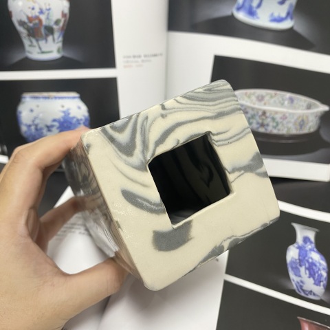 古玩陶瓷民國·攪胎釉方花插拍賣,當前價格1500元