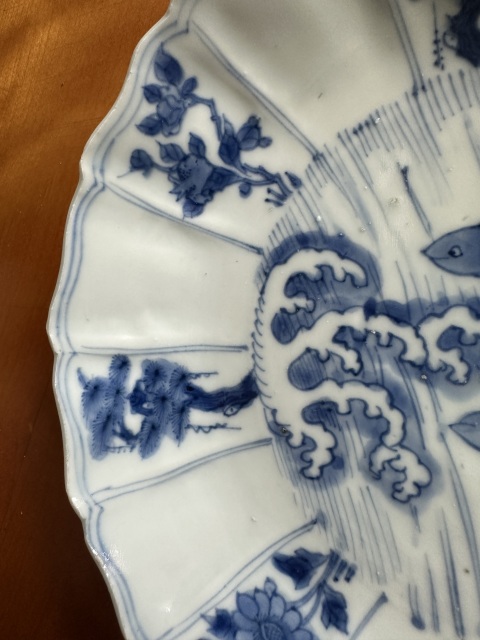 古玩陶瓷單藍(lán)圈大明成化年制款魚(yú)紋青花盤(pán)拍賣(mài)，當(dāng)前價(jià)格6800元