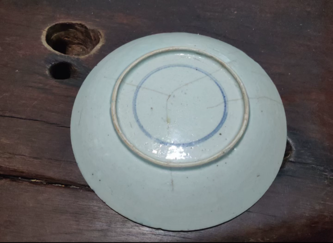 古玩陶瓷康熙灑藍(lán)開(kāi)窗青花竹紋盤拍賣,當(dāng)前價(jià)格198元
