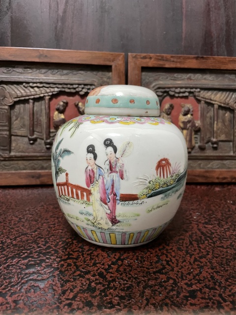 古玩陶瓷民國 粉彩西廂記蓋罐拍賣，當前價格3200元
