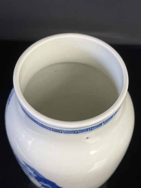 古玩陶瓷康熙年制款鐘馗嫁妹青花罐拍賣,當(dāng)前價格13280元