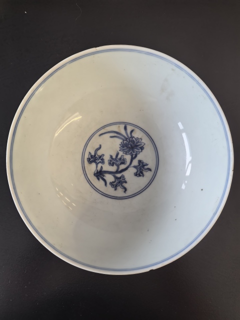 古玩陶瓷雍正青花螭龍紋茶碗（本朝款）拍賣，當(dāng)前價格38888元