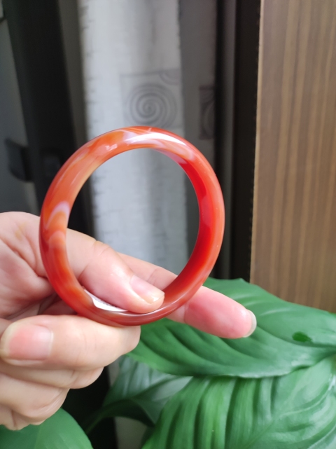 古玩玉器紅瑪瑙手鐲拍賣，當前價格180元