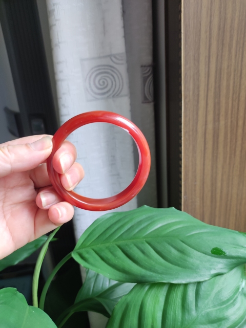 古玩玉器紅瑪瑙手鐲拍賣，當前價格180元