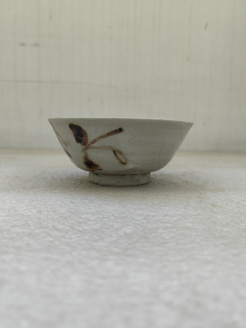 古玩陶瓷磁州窯白地黑花花卉紋碗拍賣，當前價格750元