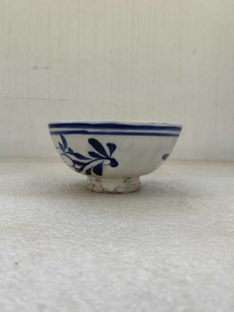 古玩陶瓷青花花卉紋茶碗拍賣，當前價格750元