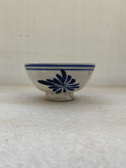古玩陶瓷青花花卉紋茶碗拍賣，當前價格750元