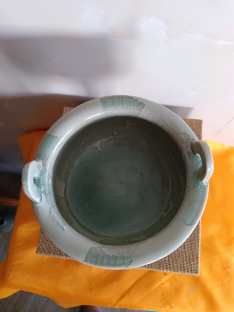古玩陶瓷北宋龍泉青瓷鼎式爐拍賣,當前價格9800元
