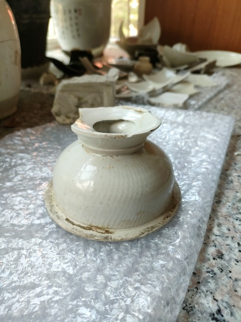 古玩陶瓷宋元磁州窯系白釉行爐拍賣,當(dāng)前價格2200元