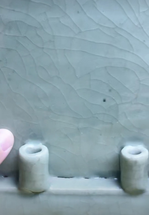 古玩陶瓷龍泉青瓷刻麒麟紋硯屏拍賣(mài)，當(dāng)前價(jià)格28000元