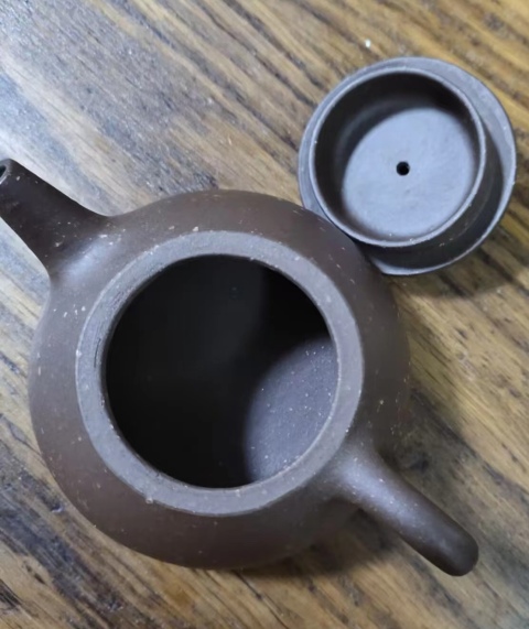 古玩雜項(xiàng)紫砂壺拍賣(mài)，當(dāng)前價(jià)格3500元
