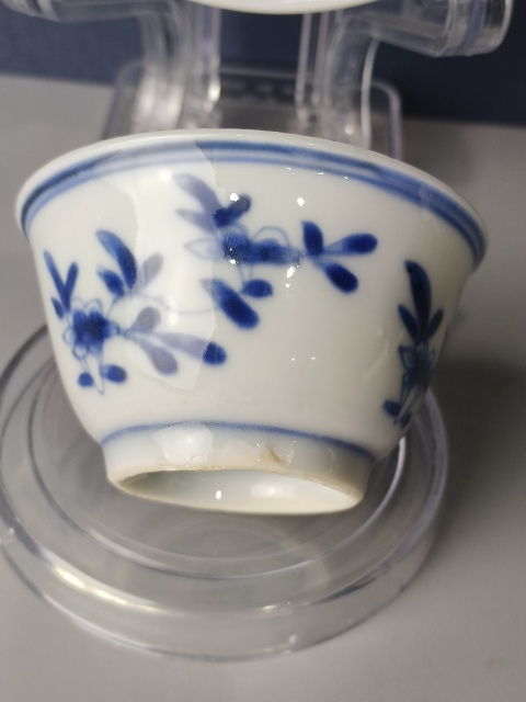 古玩陶瓷(精品杯碟)清康熙·青花雙藍圈花押款花蝶紋·杯碟套裝拍賣,當前價格1316元