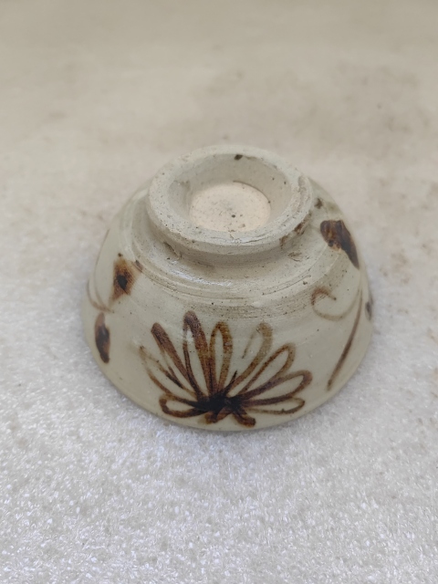古玩陶瓷磁州窯白地黑花花卉紋碗拍賣，當前價格750元