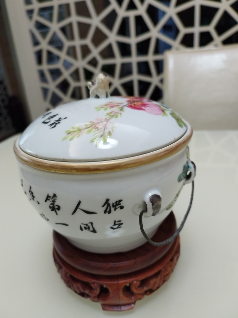 古玩陶瓷淺絳彩花鳥詩文溫鍋拍賣,當前價格6800元