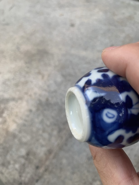 古玩陶瓷清晚期 青花花鳥紋小膽瓶拍賣，當前價格2200元