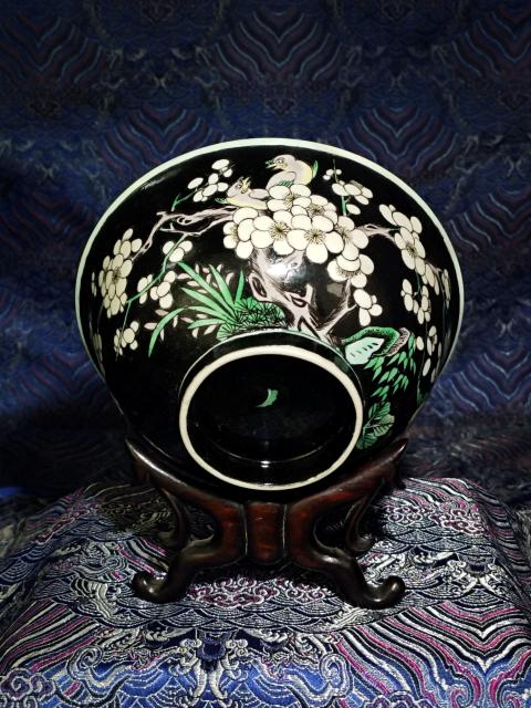 古玩陶瓷【精品放漏】清光緒墨地素三彩喜上眉梢圖碗拍賣,當(dāng)前價格9860元