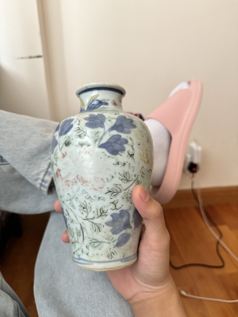 古玩陶瓷青花五彩花卉紋梅瓶拍賣，當前價格9800元