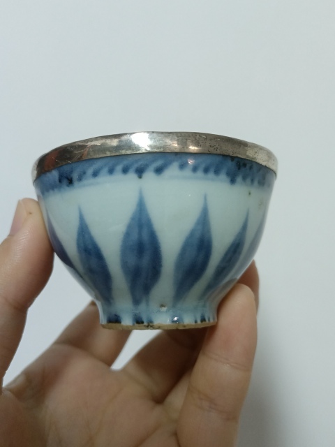 古玩陶瓷花卉紋青花杯拍賣,當前價格1200元