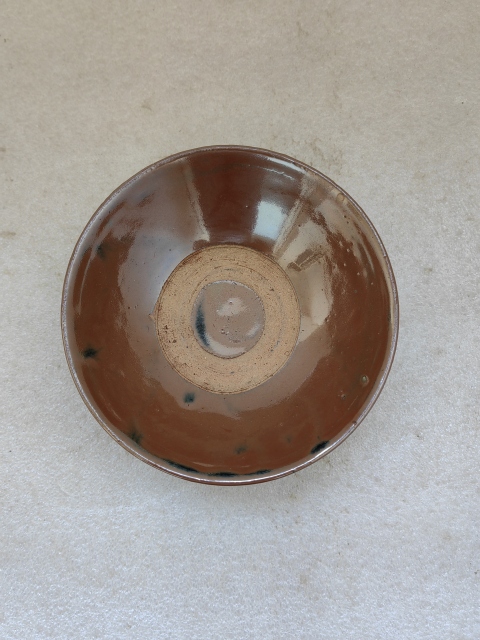 磁州窯紫金釉茶碗拍賣，當前價格220元