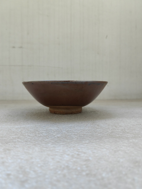 古玩陶瓷磁州窯紫金釉茶碗拍賣，當前價格198元
