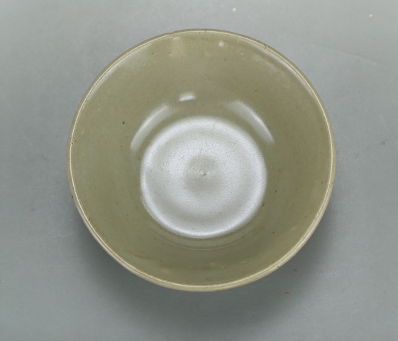 古玩陶瓷明代.龍泉窯青瓷唇口碗（1368年-1644年）拍賣，當前價格158元