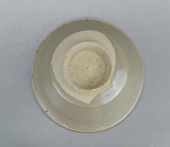 古玩陶瓷明代.龍泉窯青瓷唇口碗（1368年-1644年）拍賣，當前價格158元