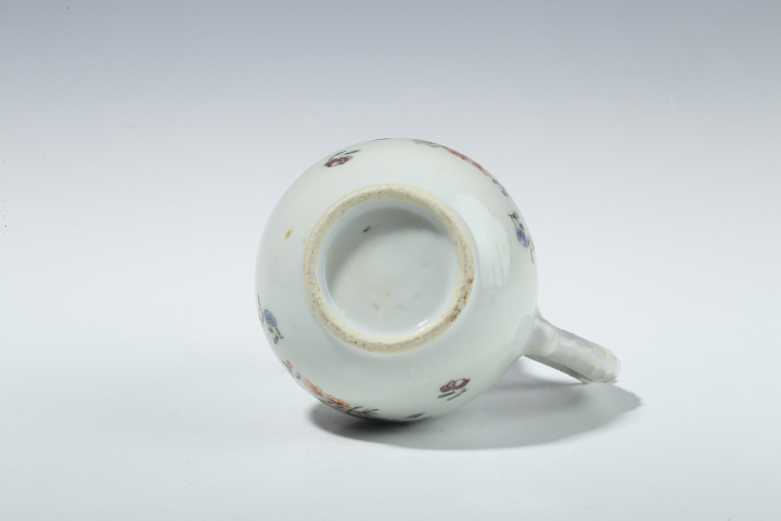 古玩陶瓷清乾隆·廣彩花卉紋奶壺拍賣，當(dāng)前價格1408元