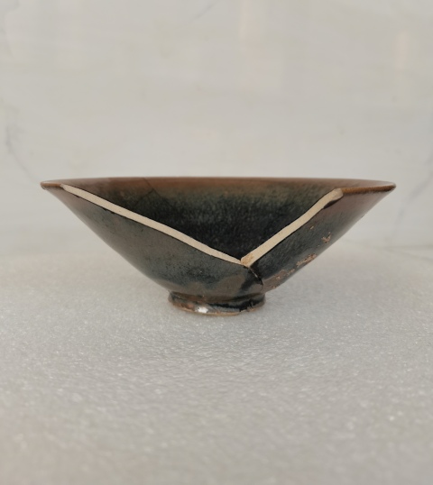古玩陶瓷宋代當(dāng)陽峪窯油滴兔毫盞拍賣,當(dāng)前價格800元