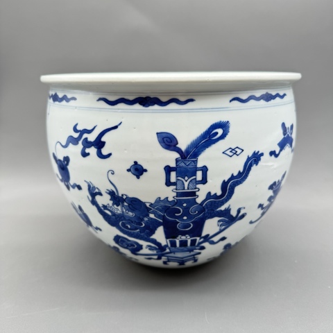 古玩陶瓷清康熙青花博古龍紋案缸拍賣，當前價格25899元