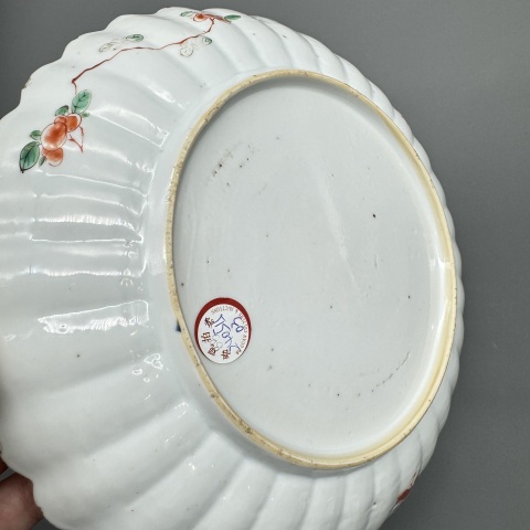 古玩陶瓷清康熙青花五彩庭院仕女人物菊瓣盤拍賣，當前價格15000元