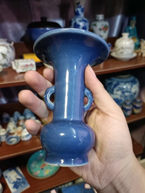 古玩陶瓷晚清祭藍釉花觚拍賣,當前價格4888元