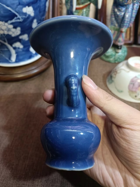 古玩陶瓷晚清祭藍釉花觚拍賣,當前價格4888元