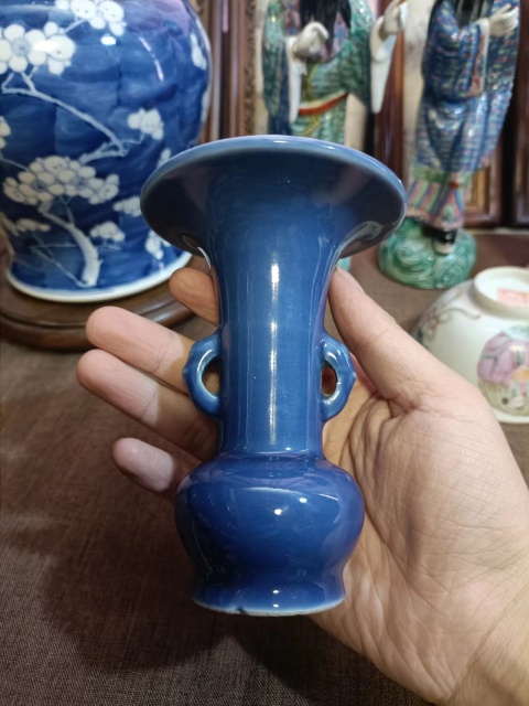 古玩陶瓷晚清祭藍釉花觚拍賣,當前價格4888元