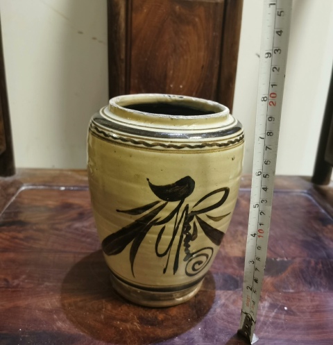 古玩陶瓷明代磁州窯白地黑花福字紋罐拍賣,當(dāng)前價格688元