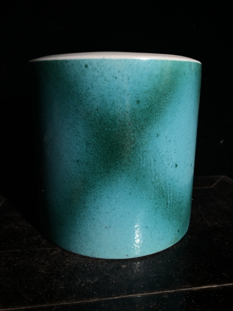 古玩陶瓷翡翠綠釉筆筒拍賣,當(dāng)前價格4600元