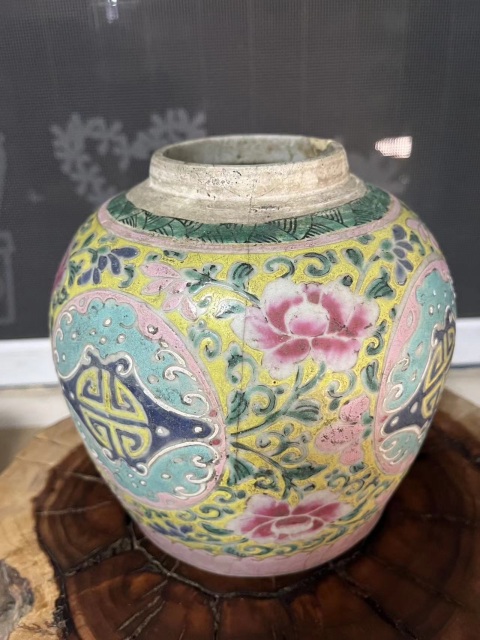 古玩陶瓷【雍粉立件整器標本】雍正粉彩花間壽字紋蓋罐拍賣,當前價格388元