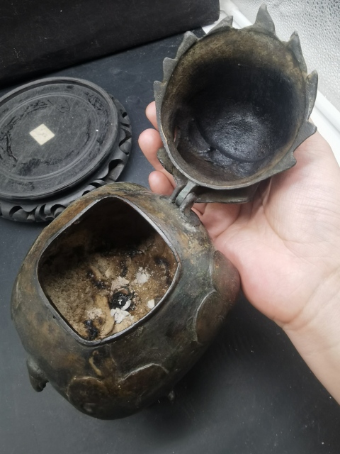 古玩銅器明代 花鎏金甪端銅熏爐拍賣,當前價格28000元
